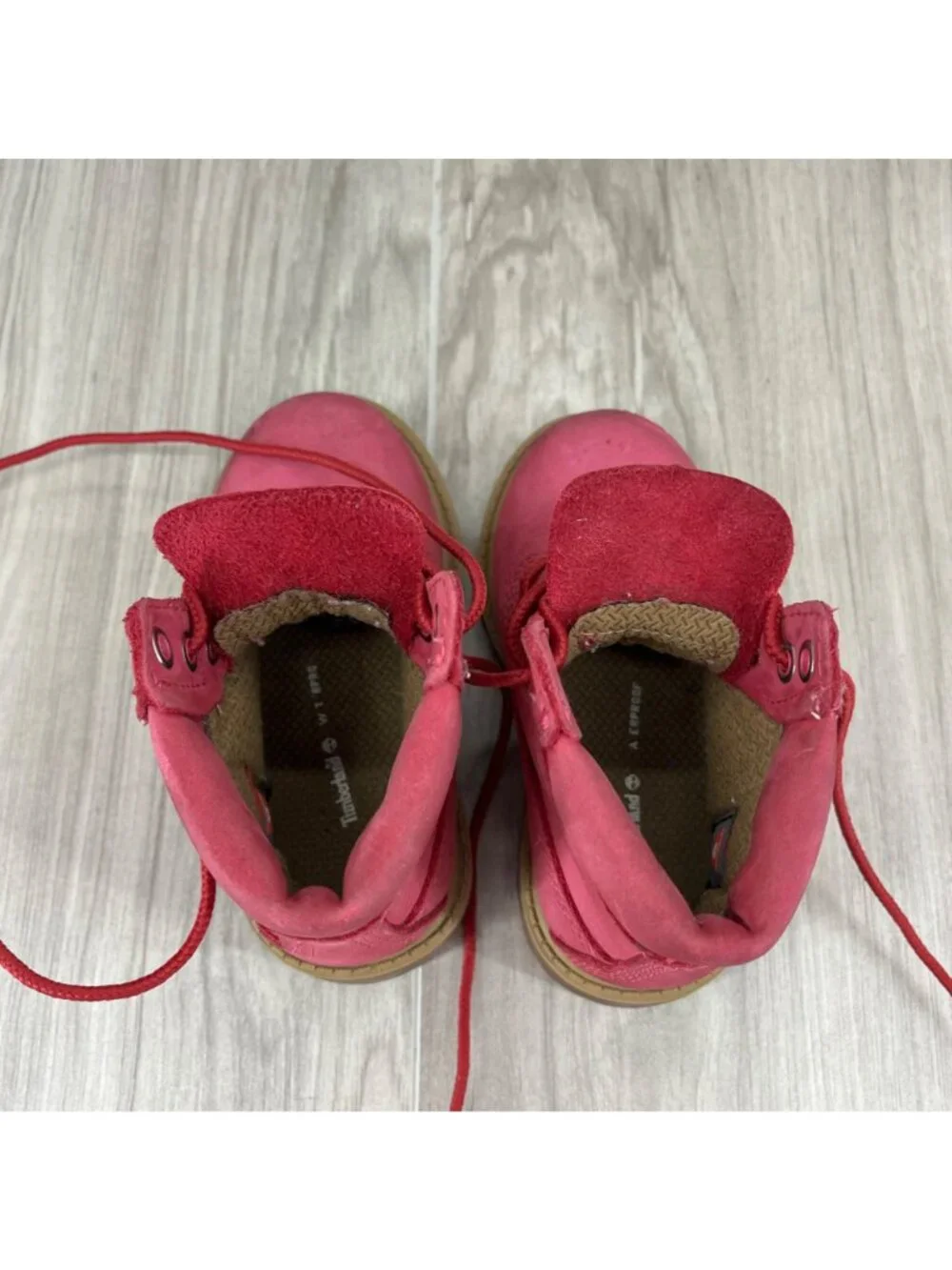 Timberland pink nubuck